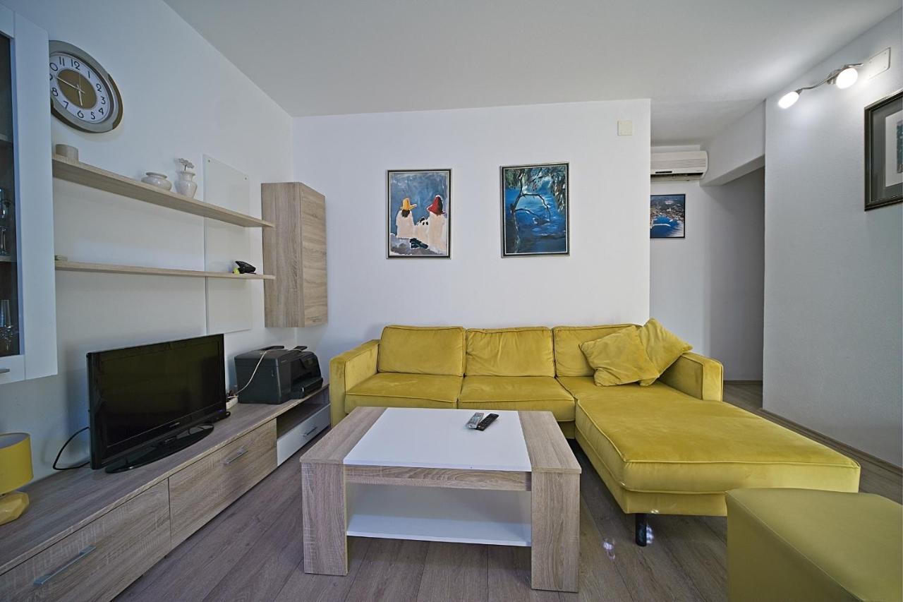 Apartment Renata Postira Zewnętrze zdjęcie